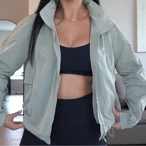 Brand new lululemon evergreen jacket